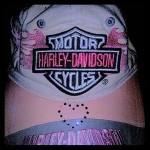 Woman's true harley Davidson hat